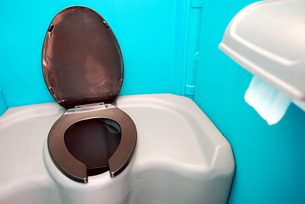 Best Best portable toilet rental  in Dos Palos, CA
